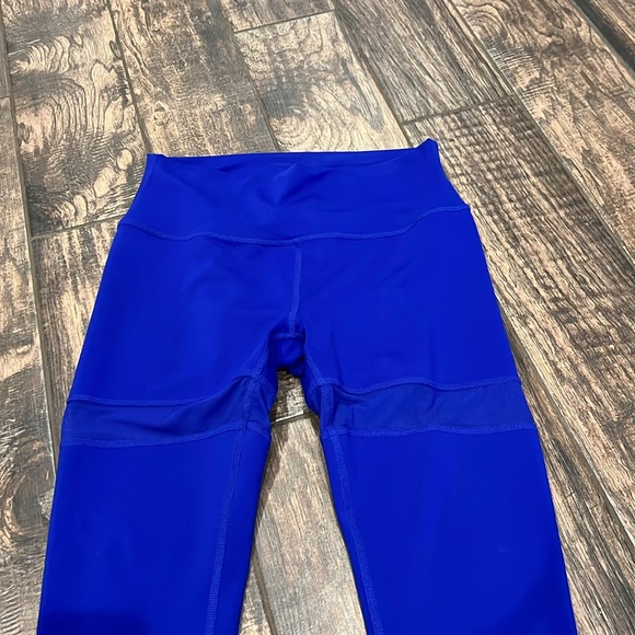 Alo Yoga large sapphire blue mesh leggings - Picture 5 of 6